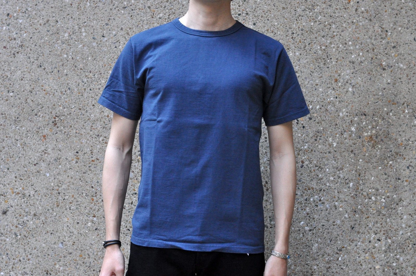 Studio D'Artisan 9oz Tsuri-Ami loopwheel tee in navy